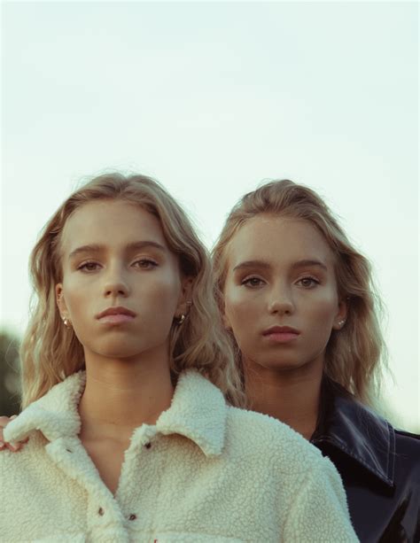 Jun 17, 2002 · Birthday June 17, 2002 Birth Sign Gemini Birthplace Stuttgart , Germany Age 21 years old #933 Most Popular Boost About One half of the web duo known as Lisa and Lena alongside her identical twin sister Lisa Mantler. They became known for posting dance videos and other short-form content. 