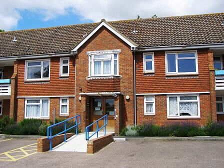 Lenham House : HousingCare