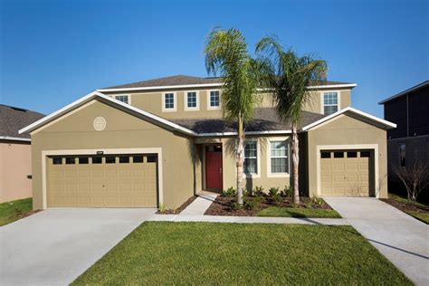 Lennar tampa. Manrit Miami, FL. Sales & Marketing Staff. Reviewed Jan. 19, 2024. Their sales practices are deceptive, they overcharge for every option between 3X to 5X, their craftsmanship is the absolute worst ... 