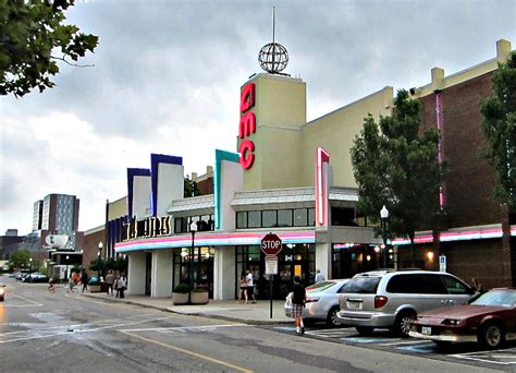 Lennox theater. The Lennox Theatre is larger than Rafferty’s and hosts about 200 people. It may be used when larger capacity is required, and best of all, its seating configurations may be changed to suit either cabaret or theatre seating style. The largest of the three theatres is the Riverside Theatre, which is perhaps the most popular within the … 