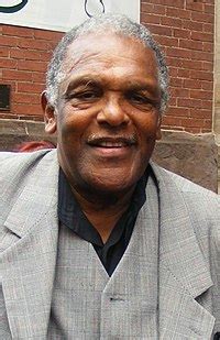 Lenny Moore - Wikipedia