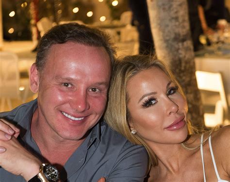 Lenny hochstein girlfriend. The 'RHOM' star proposed to his girlfriend of unknown duration on a pirate cave in Spain. His ex-wife Lisa Hochstein, who filed for divorce in May 2022, joked about … 