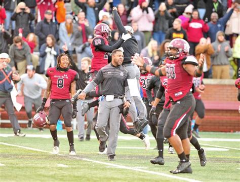Lenoir rhyne football roster. Things To Know About Lenoir rhyne football roster. 