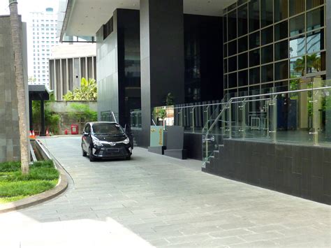 Lenovo indonesia.  Sudirman Kav.  Terimakasih.  Jend.  1 Jakarta Pusat 1...