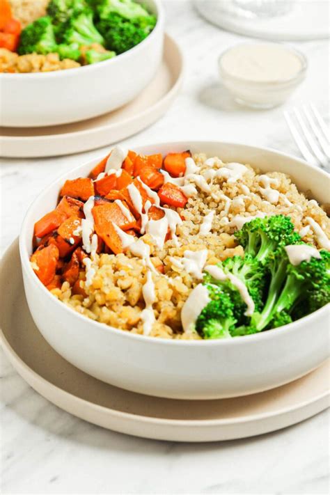 Lentil Quinoa Bowl with Broccoli, Roasted Squash and …