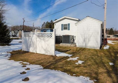 Discover Zillow Home Loans; See how much you qualify for; Estimate your monthly payment; ... Leominster, MA 01453. $1,750/mo. 2 bds; 1 ba; 840 sqft - Apartment for ... . 