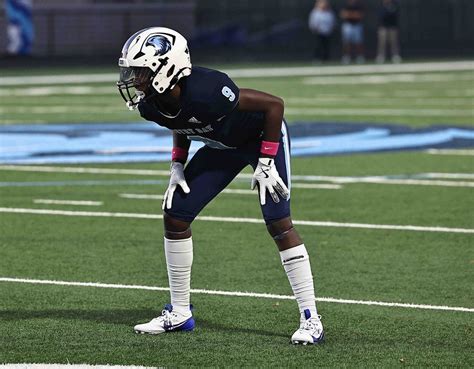 Leon Hall played 12 seasons