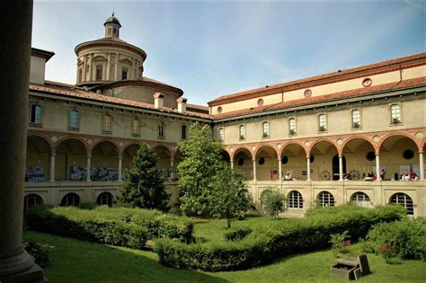  Where is Leonardo da Vinci Museum of Science and Technology? Leonardo da Vinci Museum of Science and Technology is located in Milan Centre. It's in an artsy neighborhood appreciated for its noteworthy cultural attractions such as the cathedral and historical sites. . 