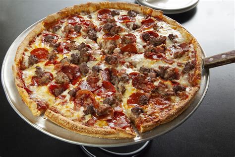 Leonis pizza. Specialties: Leone's Pizza specializes in creating the most tasteful pizza in Oakmont. We believe in using the best ingredients for our pizzas and making sure our customers are happy and satisfied. Established in 2016. Family owned business since 2016. 