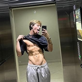 Leozzerra Onlyfans Leaked 🍌 +18