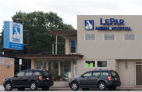 Lepar animal hospital. I highly recommend LePar Animal Hospital for anyone who loves their pet and wants the best for them." (5 our of 5 Stars) "My husband and I just love Lepar. I wouldnt trust my dogs to anyone else ... 