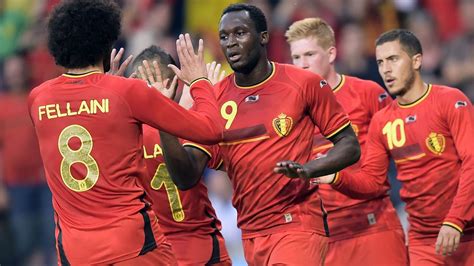 Les diables remontent à 45 heures madden. - Leading from the lockers guided journal by john c maxwell.
