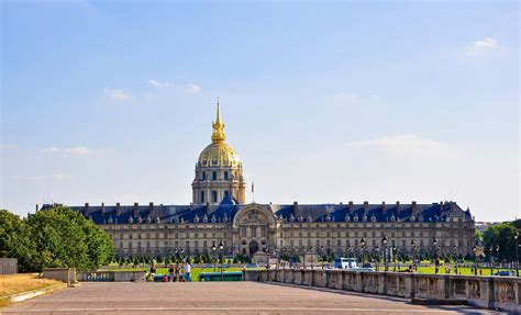 Les invalides