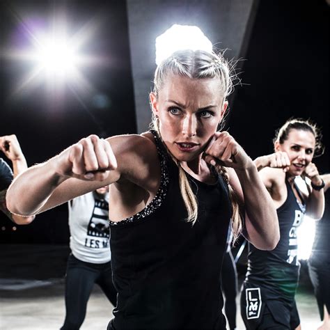 Les mills body combat. Here’s why I love Les Mills Body Combat: Newbies and seasoned pros can both enjoy a BODYCOMBAT class. One of the great things about Les Mills classes is … 