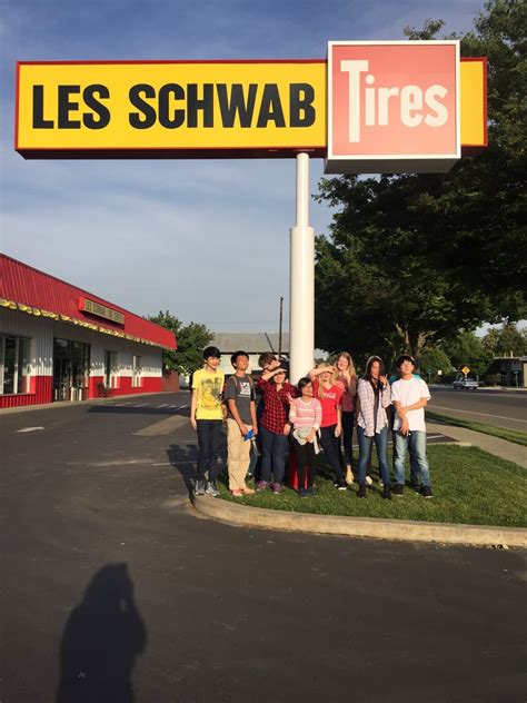 Les Schwab Tire Center - Dixon. 1920 N 1st St. Dixon, CA 95620. 4.8 (420) (707) 678-8271. Get Directions. We're conveniently located just south of I-80 (exits 66 and 66A) on N 1st St/ CA-113, between the Shell station and Tractor Supply Co. Make This My Store.