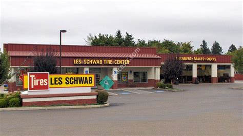 Sep 1, 2000 ... ... Les Schwab tires ... At the time, Schwab was the manufacturer's largest dealer in North America. ... In Portland today, Schwab's tire market .... 