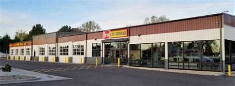23 reviews and 2 photos of Les Schwab Tire Center "My wife went in for a repair while I was away . These guys were honest and fixed what they felt was right . Appreciate having a place that I am comfortable to send my family ."