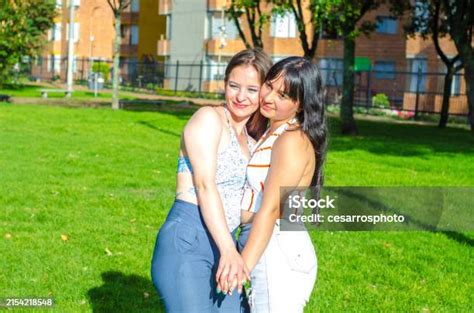 Lesbian Public Onlyfans Leak