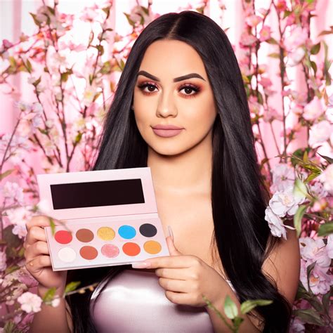 Lesdomakeup - Apr 14, 2019 · We’ve collaborated with our fav babygirl to bring you this must-have Les Do Makeup LiveGlam eyeshadow palette! We’re beyond excited to officially relaunch ou... 