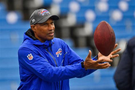 Leslie Frazier picks Bills to win Super Bowl in new role as NFL Network analyst