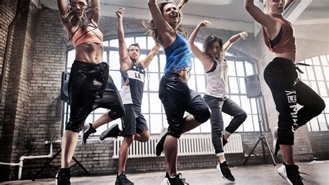 Less mills+. Jan 8, 2018 · Nina Dobrev has collaborated with the Les Mills creative team and Reebok and to bring you a free 30-minute LES MILLS GRIT Cardio workout. The workout is chos... 