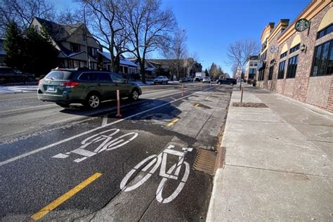 Letters: Protected bike lane on Summit Avenue? It’s not the end of the world