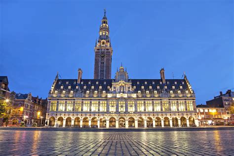 Leuven in 1740 i. - De la réforme du contrôle de la garantie des matières d'or et d'argent ....