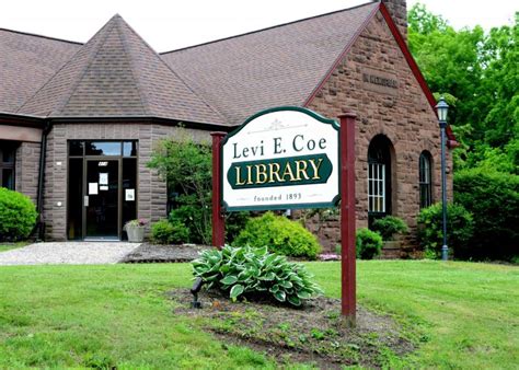 Levi E Coe Library in Middlefield, CT with Reviews