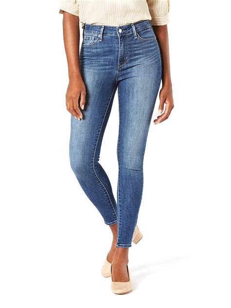 Levi strauss signature women%27s jeans. Made from premium denim with built-in stretch, Signature by Levi Strauss & Co. Women's Mid Rise Slim Boyfriend Jeans are a prime example of our denim heritage and expertise. With a slim cut through the leg and a slim leg opening, these stylish jeans look great with your favorite top and wedges for a night out with friends. 