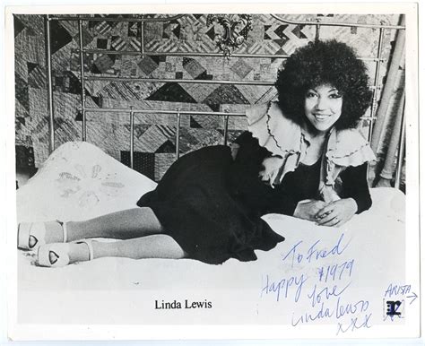 Lewis Linda  Dandong