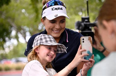 Lexi Thompson makes bold run at PGA Tour cut in Las Vegas, but 2 late bogeys stall her bid