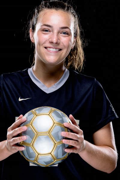 Lexi soccer player. Aug 26, 2021 · He was college soccer’s national player of the year in 1991 and made three NCAA Tournament appearances with the Scarlet Knights. Now an analyst with FOX Sports, Lalas frequently tweets about Rutgers athletics and took the Van Wilder route, graduating from Rutgers in 2014. So he took advantage of #TBT and Rutgers season opener on Thursday ... 