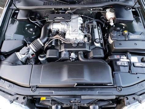 Lexus ls400 engine specs.  Includes performance data, fuel economy, dimensions, engine de...