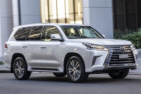 The towing capacity of the 2012 Lexus LX570