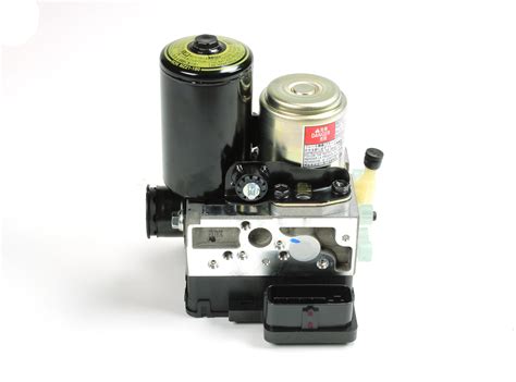 Lexus rx400h brake actuator recall. Part Number: 4405033110. Supersession (s) : 44050-33110. ACTUATOR ASSY, BRAKE. Fits ES 300, ES 330. 3 people have looked at this part recently. Diagrams and Kits. What This Fits. Attachments. 