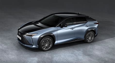 Lexus rz range. The 2024 Lexus RZ range grows with the addition of a front-wheel-drive model called 300e, while the 450e carries on with a higher base price. ... Pricing for the full 2024 RZ range, including a ... 