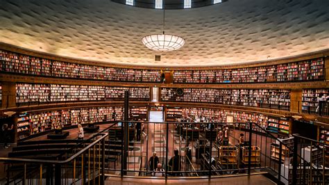 Lian Hearn, Äventyrsböcker - Sök Stockholms Stadsbibliotek