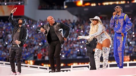 Liberty bowl halftime show 2022. “It will likely be the greatest halftime performance of all time,” sideline reporter Maria Taylor offered just minutes before the Super Bowl LVI halftime show this Sunday night (Feb. 13) at ... 