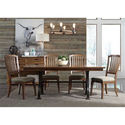 Liberty furniture industries. May 18, 2022 · Liberty Furniture provides furniture across the bedroom, dining, entertainment, home office, occasional, youth and accent categories. The company serves more than 2,500 retailers through 40 sales ... 