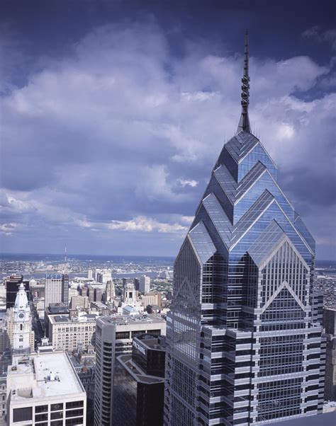 Liberty place philadelphia. Jan 18, 2021 · By: Thomas Koloski 8:00 am on January 18, 2021. One Liberty Place at 1650 Market Street is an intricately designed skyscraper has dominated the skyline of Center City for over three decades. Designed by Murphy/Jahn and developed by Rouse and Associates, the tower is clad in a pattern of stone, metal, and glass that rises up to the angled crown ... 
