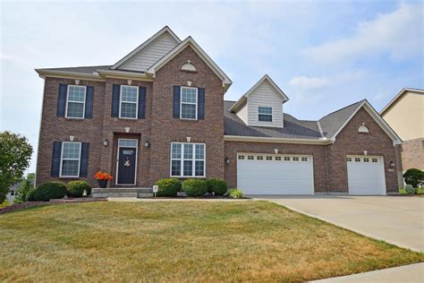 Liberty township homes for sale. 5976 Caitlyn Rose Ln, Liberty Township OH, is a Single Family home that contains 2632 sq ft and was built in 2020.It contains 3 bedrooms and 3 bathrooms.This home last sold for $470,000 in February 2024. The Zestimate for this Single Family is $473,800, which has decreased by $9,223 in the last 30 days.The Rent Zestimate for … 
