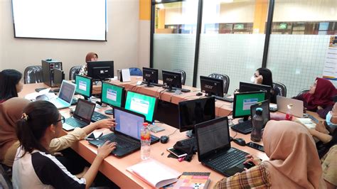 Library Unair: Top 5 Free Online Libraries for Students and Lifelong Learners image 1