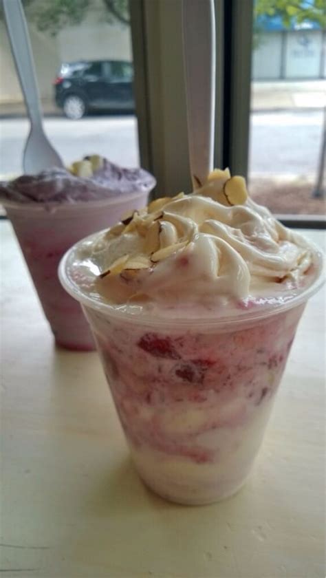 Lickity Split Frozen Custard & Sweets LLC located at 6056 N Broadway, Chicago, IL 60660 - reviews, ratings, hours, phone number, directions, and more.