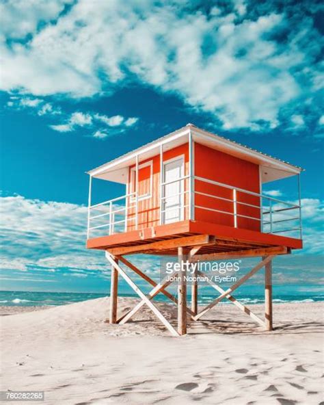 Lifeguard Hut Photos and Premium High Res Pictures - Getty Images