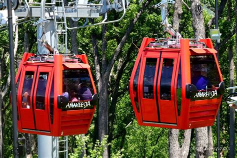 Lift rides. Summit Express Chairlift only (Scenic chairlift rides only) Saturday and Sunday: 10am until 5pm. No uphill traffic after 10am Friday – Sunday. Ticket sales end 30 minutes before closing (excludes Thursday, July 4) Chairlift Rides and Bike Park Rates . $22 for a one-time ride (all ages) One-time ride tickets are ONLY for scenic lift rides! 