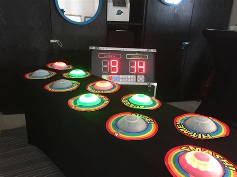  The Leader in Educational Games for Kids! In Light On 2, players strategically place lamps and reflectors to light up every space in a room. There are multiple levels, each more challenging than the last. Use this game as a great way to put students' problem-solving skills to the test! .