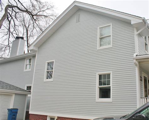 HardiePlank® siding is made from only the highest-quality materials and can greatly increase your Charlotte, North Carolina home's value. In addition, HardiePlank® siding from James Hardie: Features Color Plus™ Technology, which has been proven to resist fading, cracking, chipping or peeling of its factory-applied, baked-on paint. You can .... 