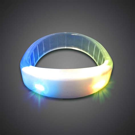 Light up bracelets. Instructions: Make Light Bracelets’ buttons are switched to the "On" position, indicated by a small red light on the front of the bracelet's face. Power on your remote transmitter (switch located on the side) and explore all the following: - Individual colors Red, Blue and Green. - 2-Color Combinations Red/Blue combo, … 