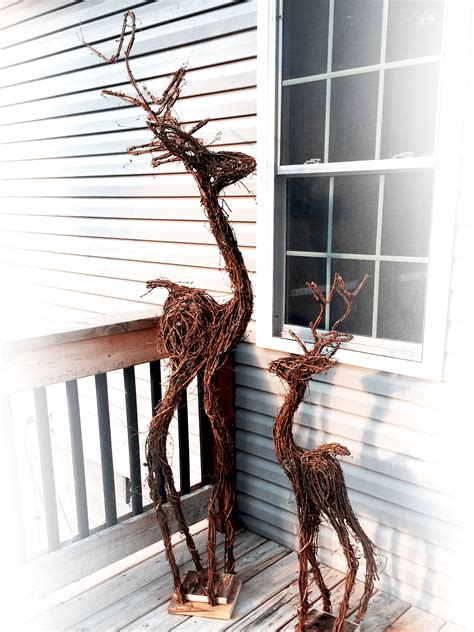 Lighted Grapevine Reindeer (Set of 2) Bed Bath