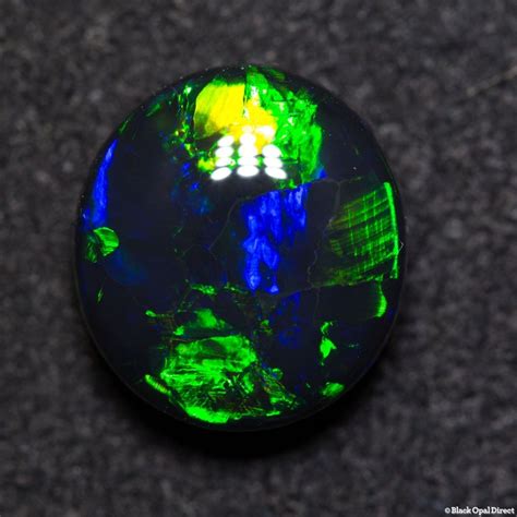 Lightning Ridge - Black Opal Direct